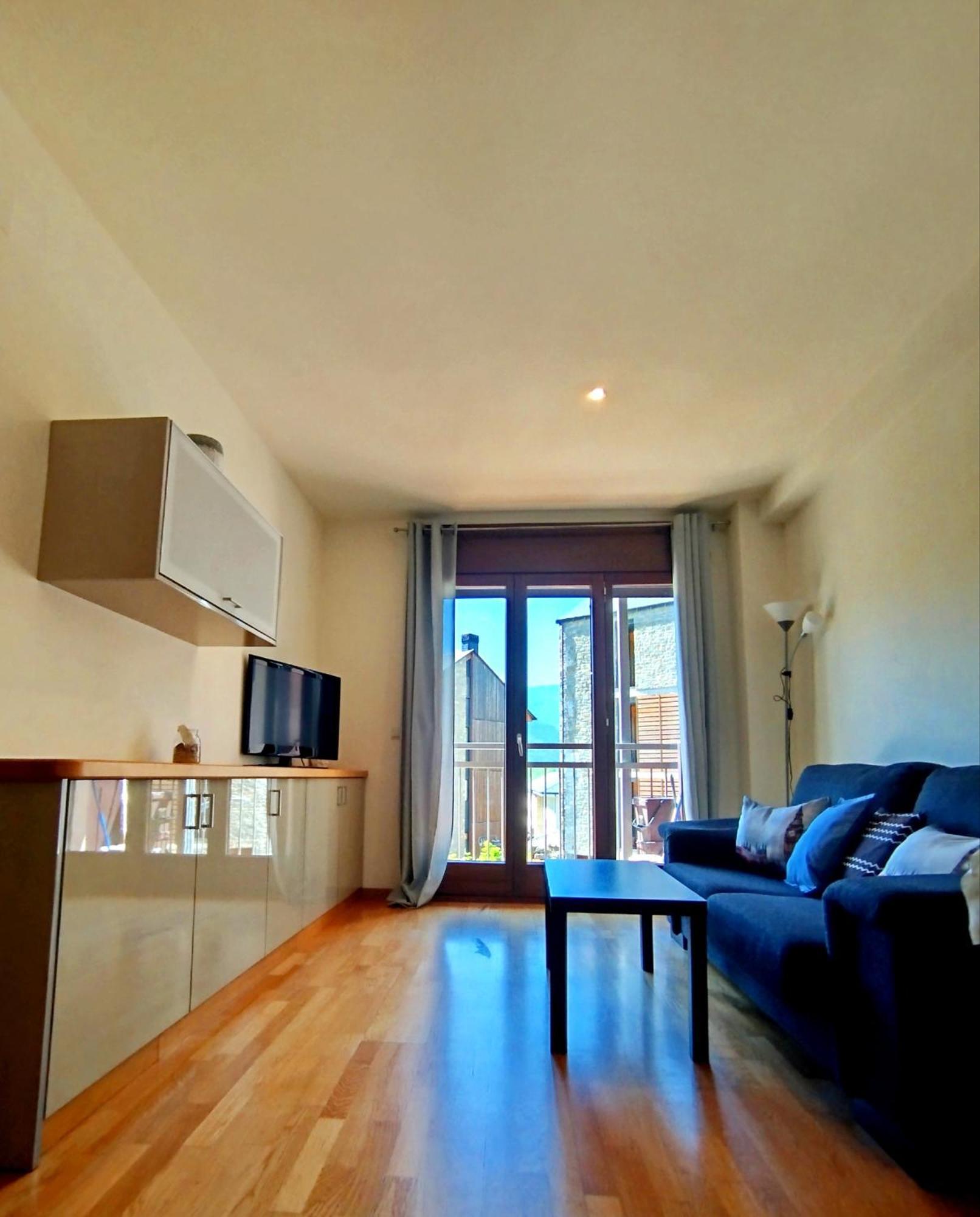 Apartaments Sort Pirineus Ngoại thất bức ảnh